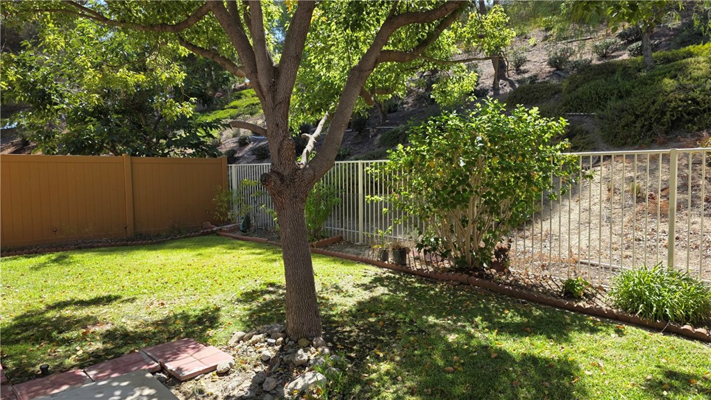 43 Paseo Primero Property Photo 4