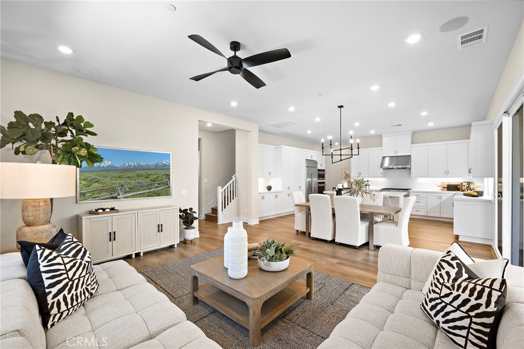 472 Sunrise Property Photo 9