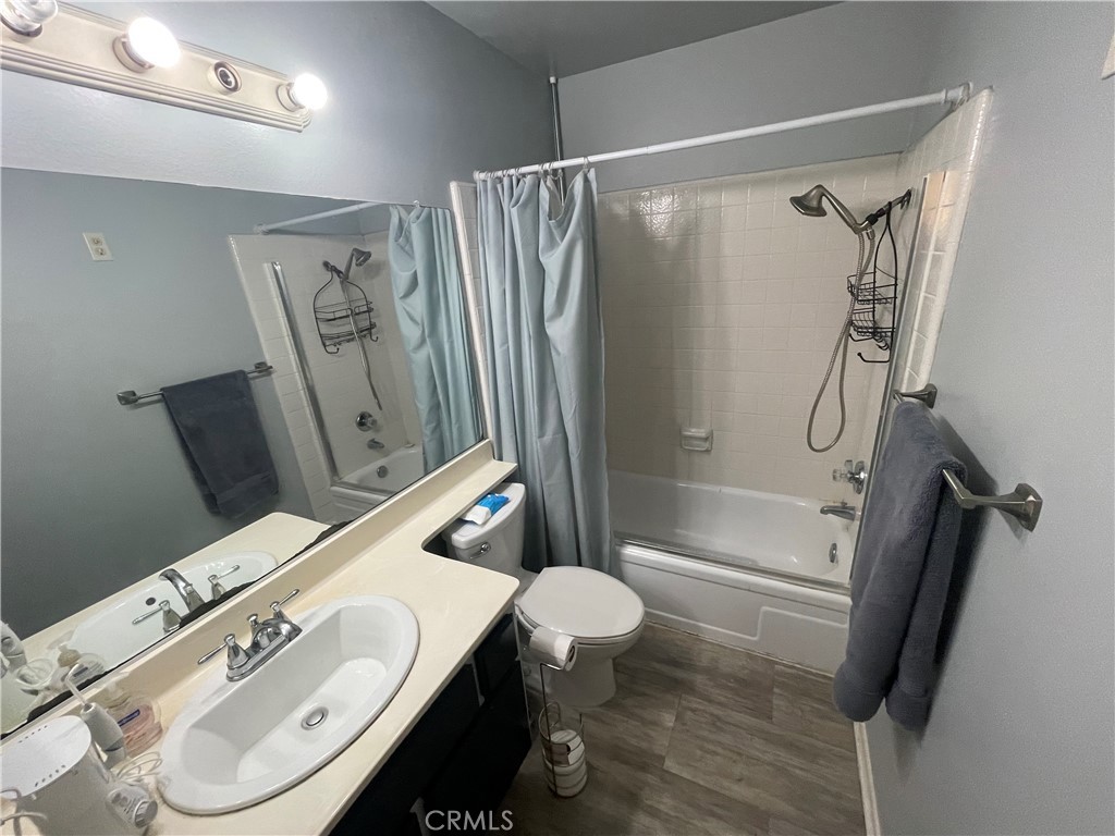 3 Deodar Property Photo 7
