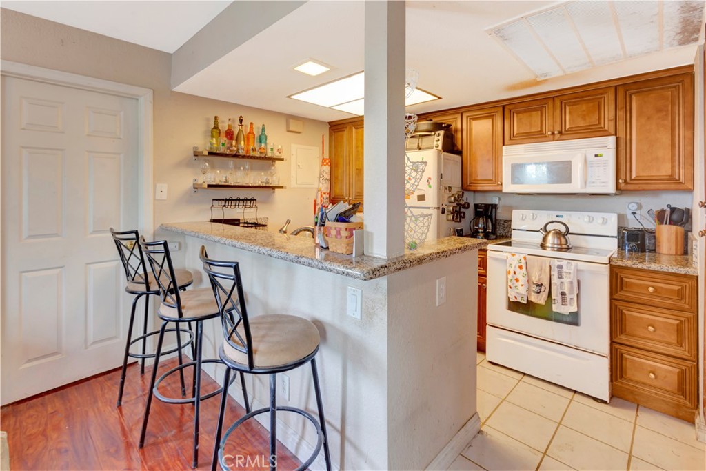 26196 Sanz B Property Photo 2