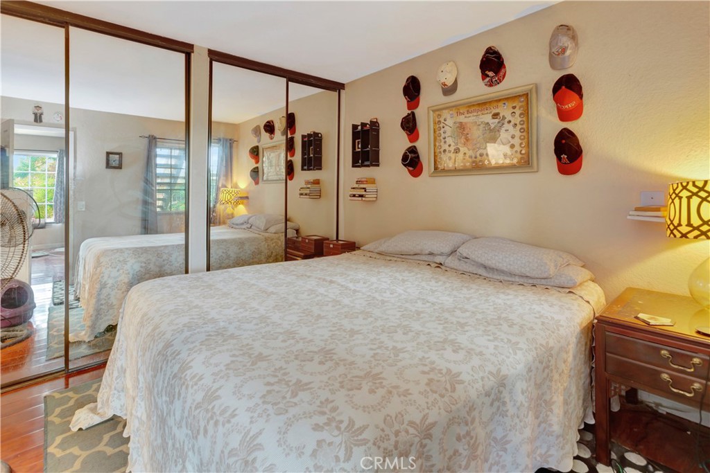 26196 Sanz B Property Photo 8
