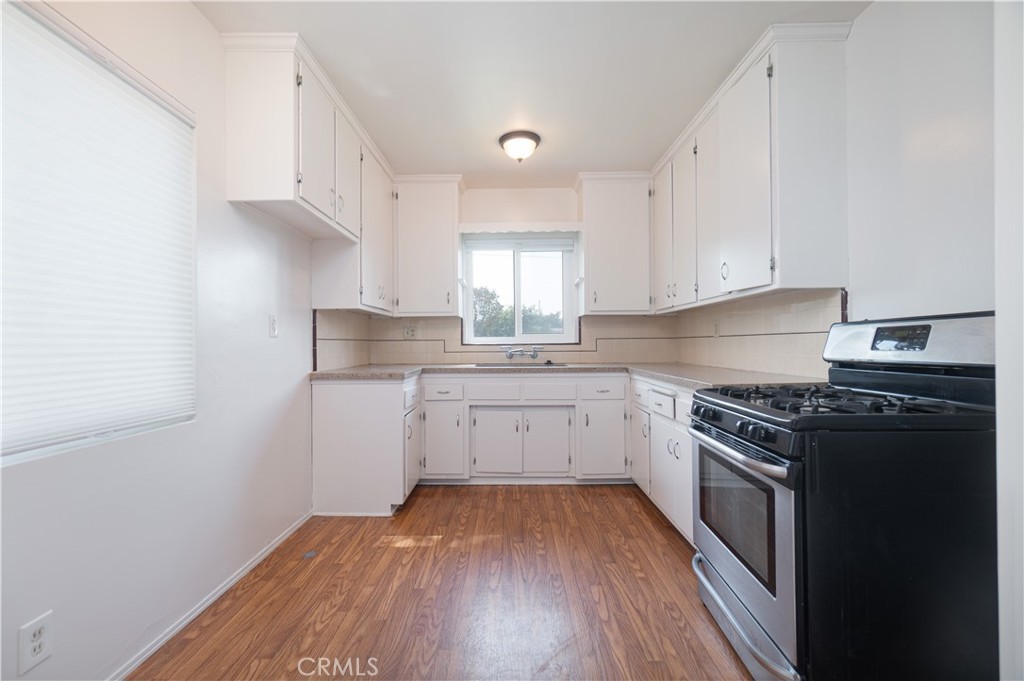 745 N Currier Property Photo 14