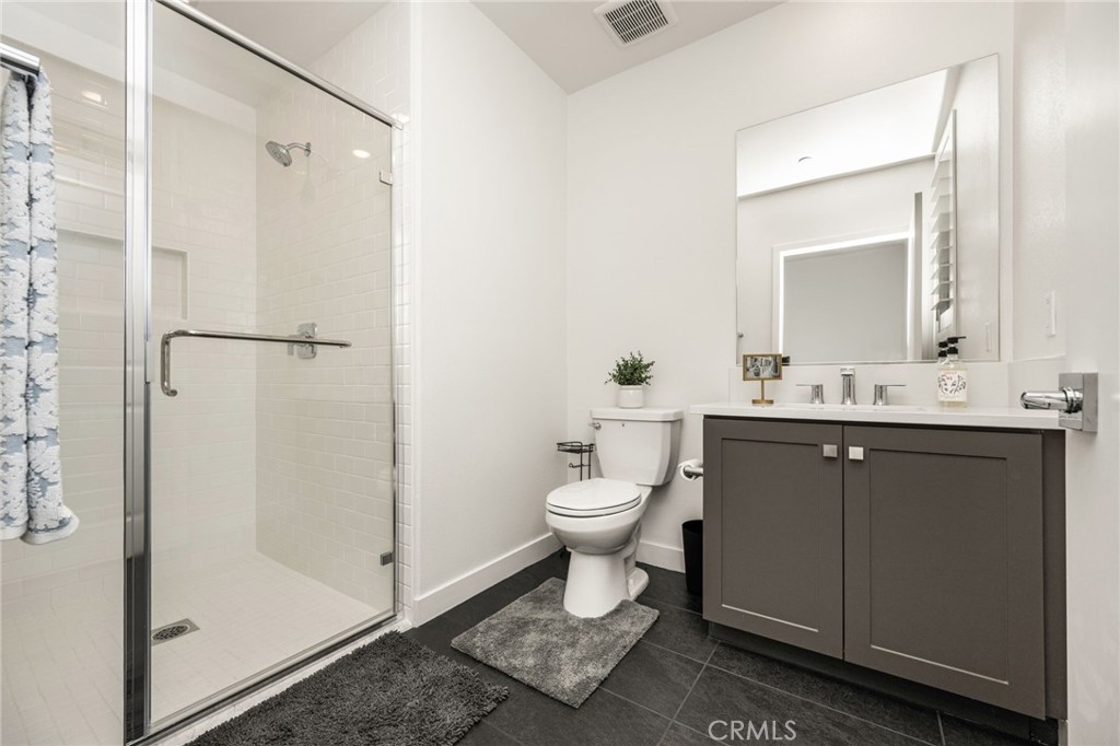 230 Yearling Way Property Photo 8