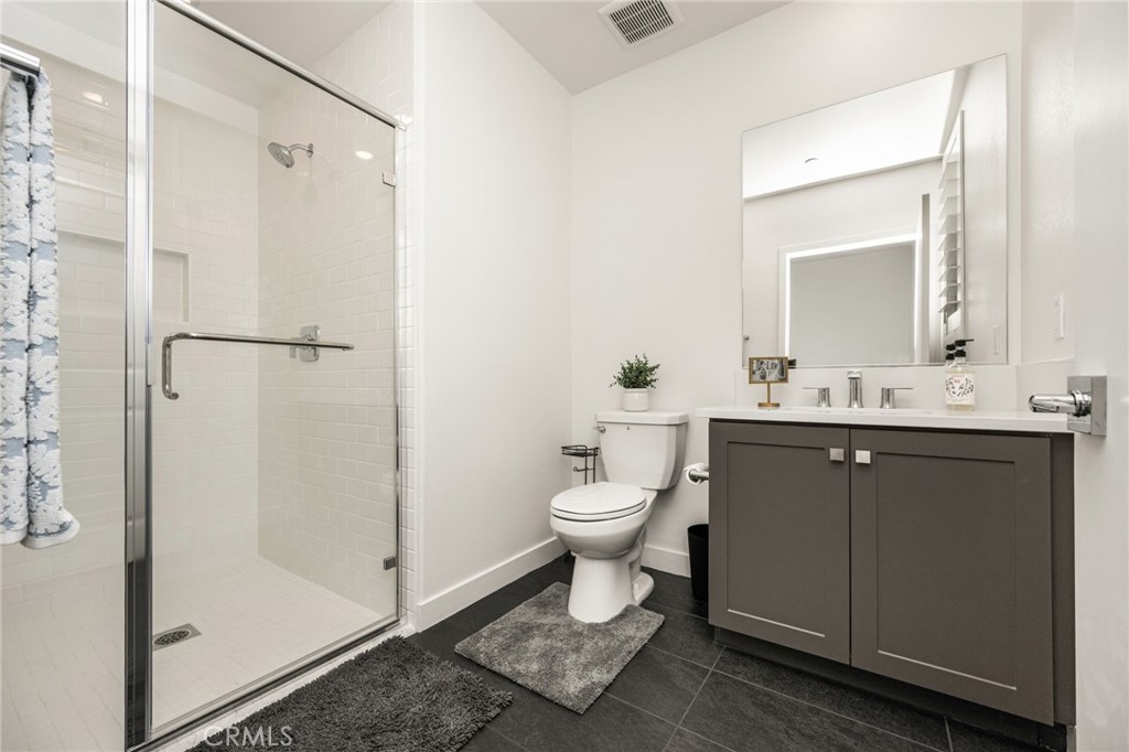 230 Yearling Way Property Photo 8