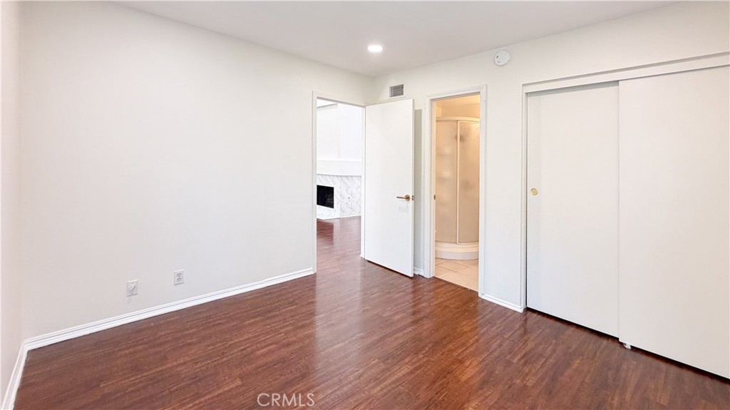 12 Navarre Property Photo 23