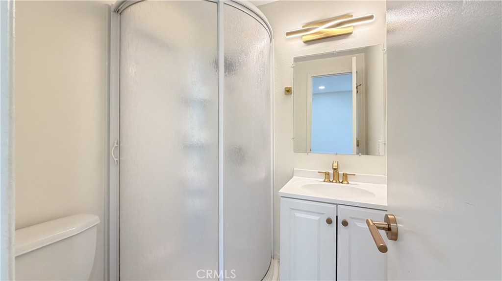 12 Navarre Property Photo 25