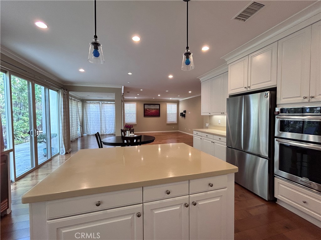 63 Elmdale Property Photo 5