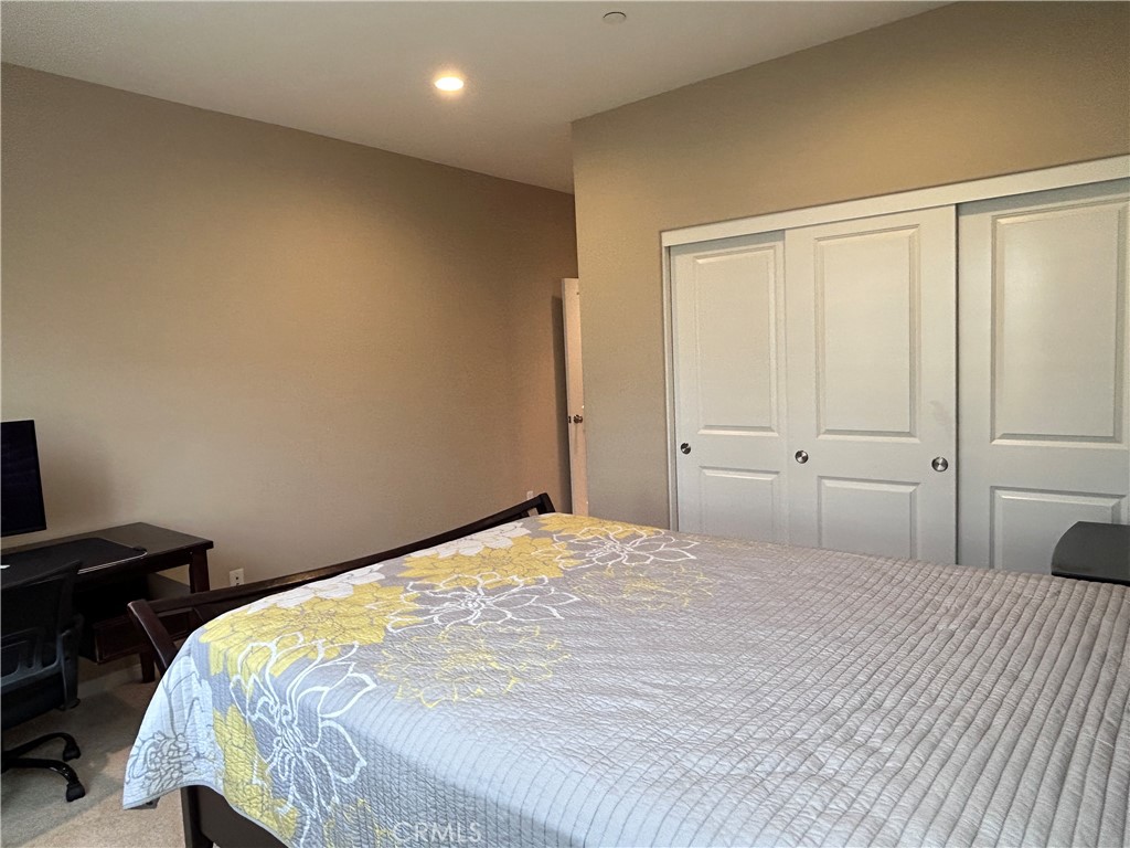 63 Elmdale Property Photo 20