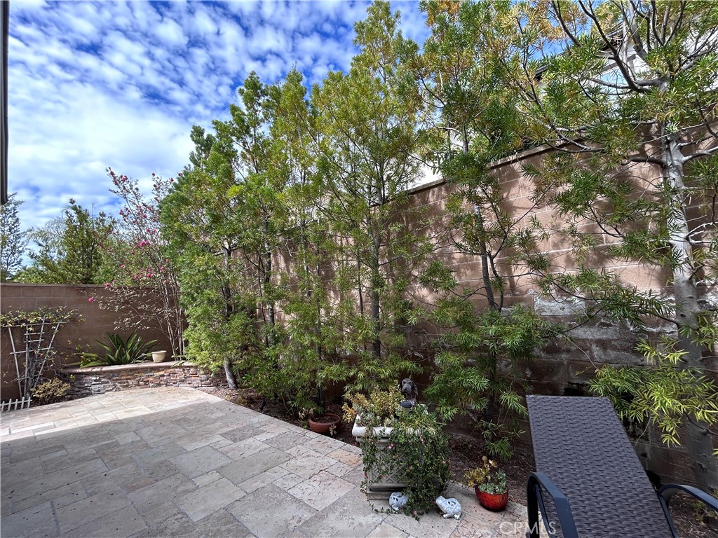 63 Elmdale Property Photo 22