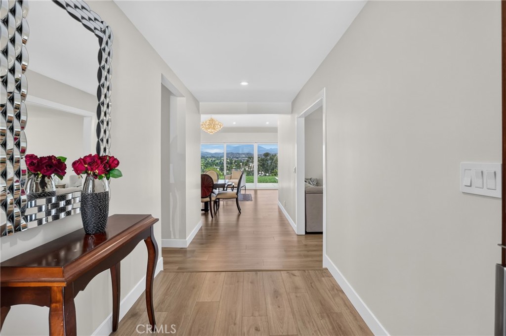 27182 Calle Del Cid Property Photo 4