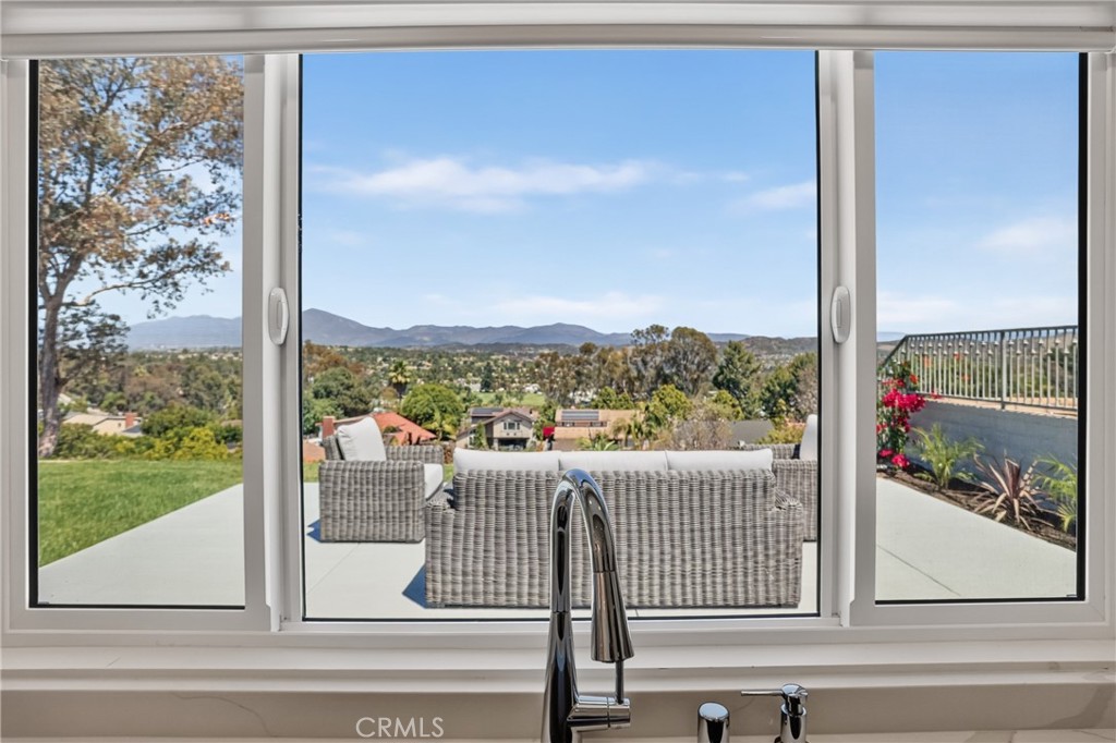 27182 Calle Del Cid Property Photo 12