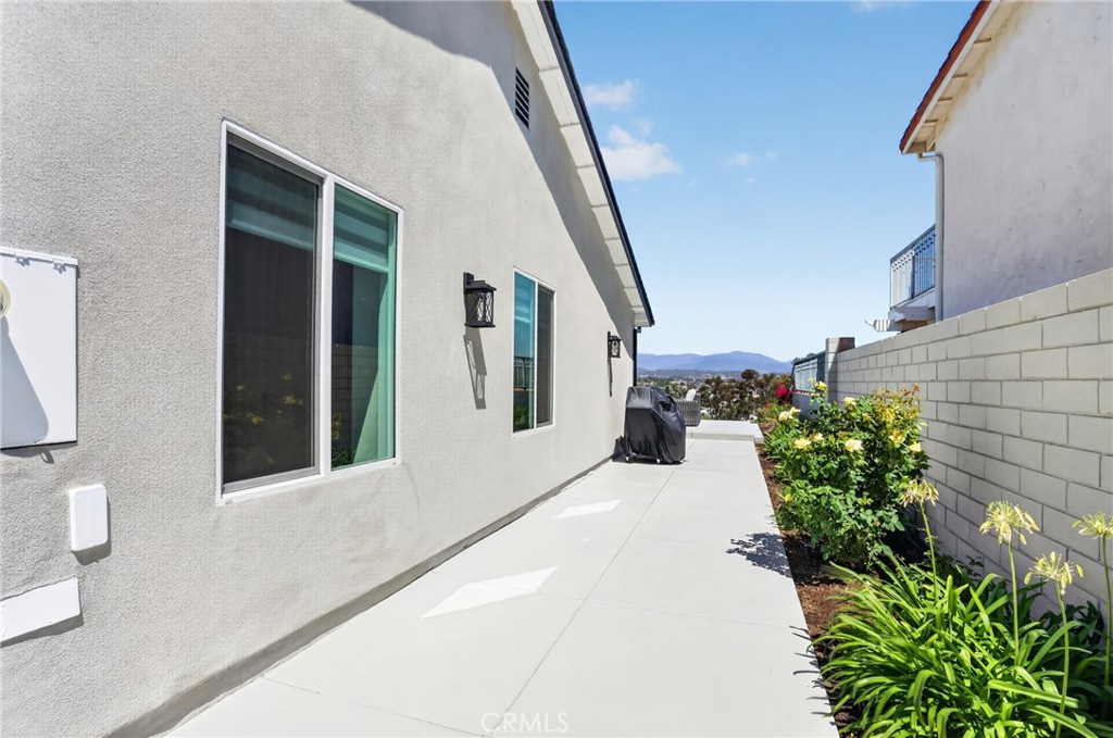 27182 Calle Del Cid Property Photo 24