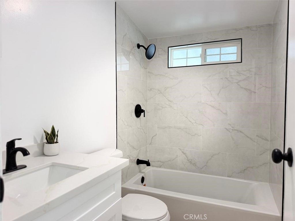301 Duke Lane 16 Property Photo 18