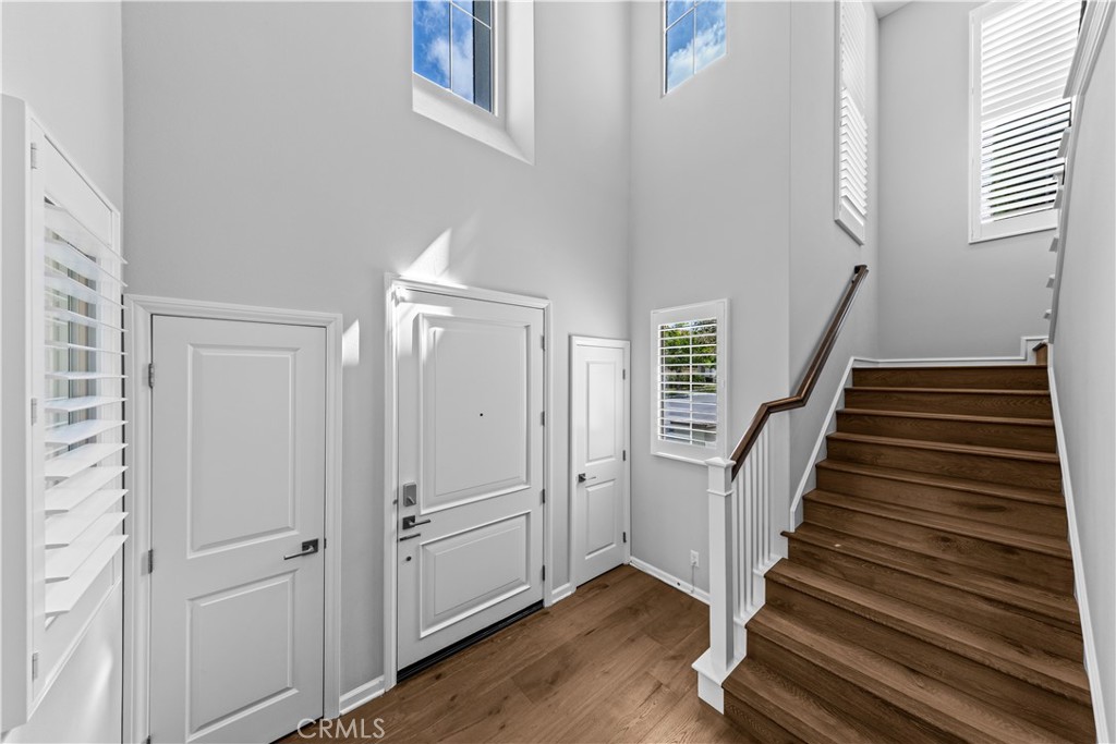 166 Frontier Property Photo 14