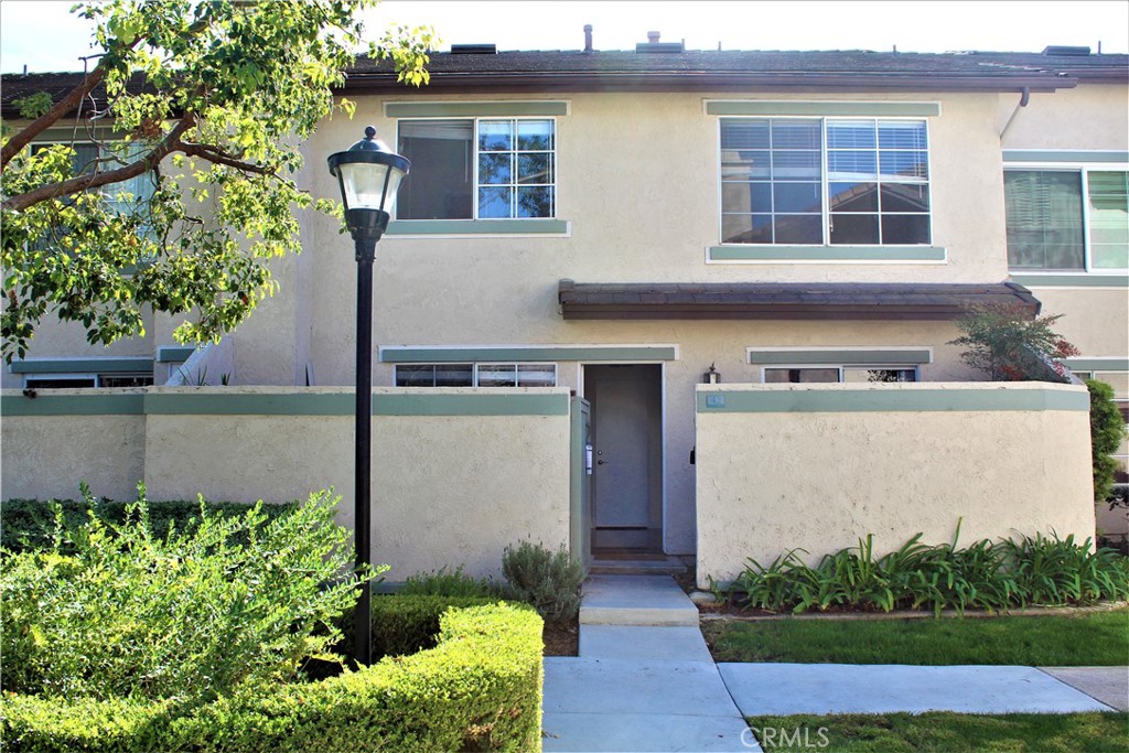 42 Columbia 11 Property Photo 1