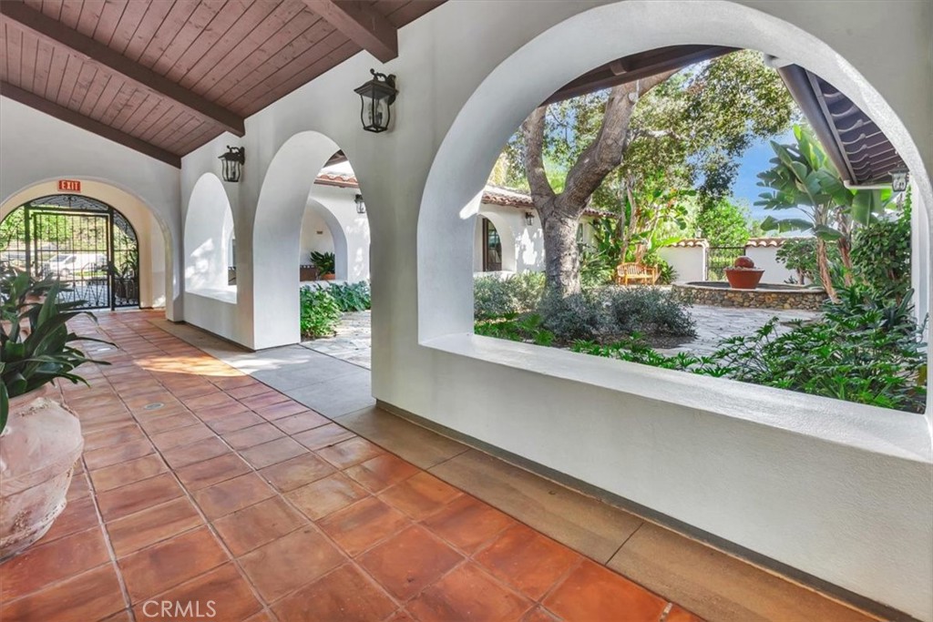 15 Julia Street Property Photo 46