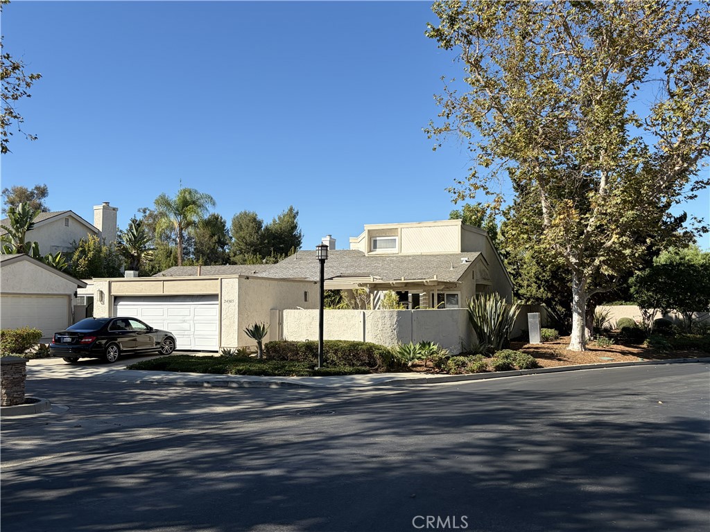 24305 Tahoe Court Property Photo 1