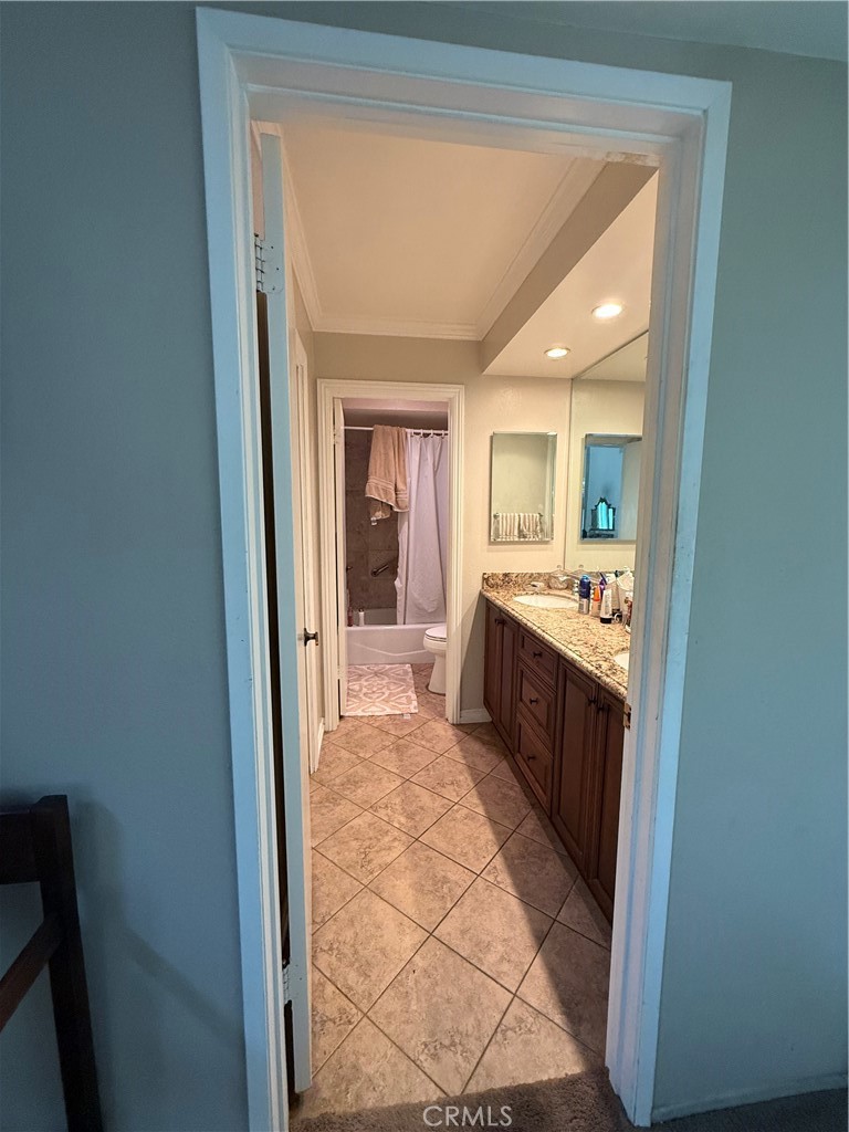 24305 Tahoe Court Property Photo 34