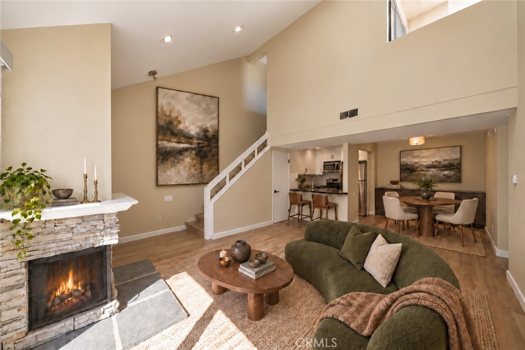 25712 Le Parc 46 Property Photo 5