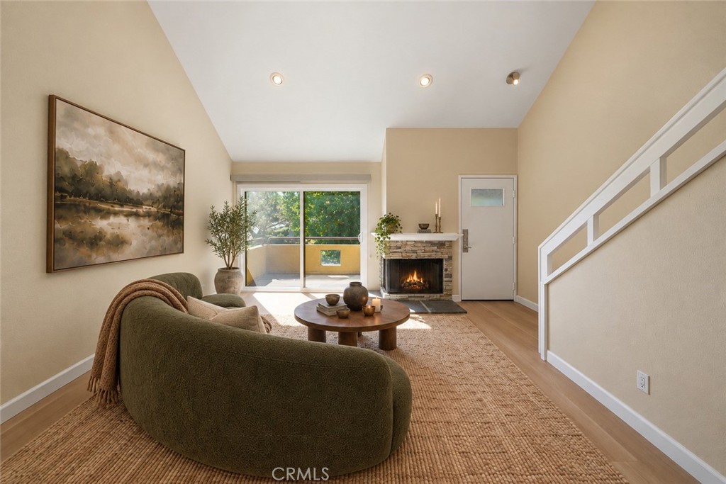25712 Le Parc 46 Property Photo 7