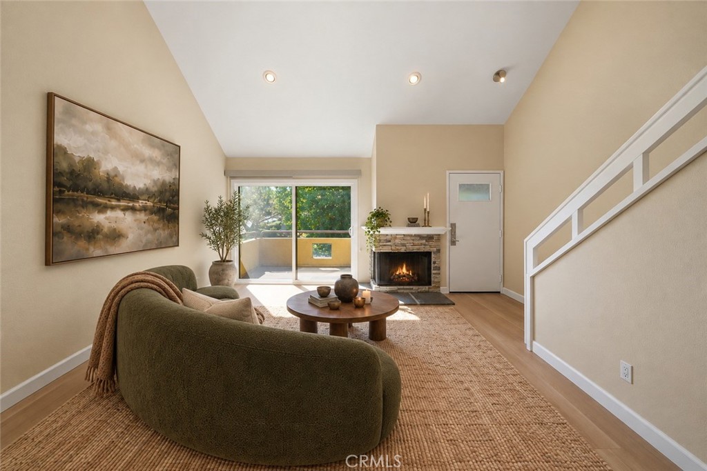 25712 Le Parc 46 Property Photo 7