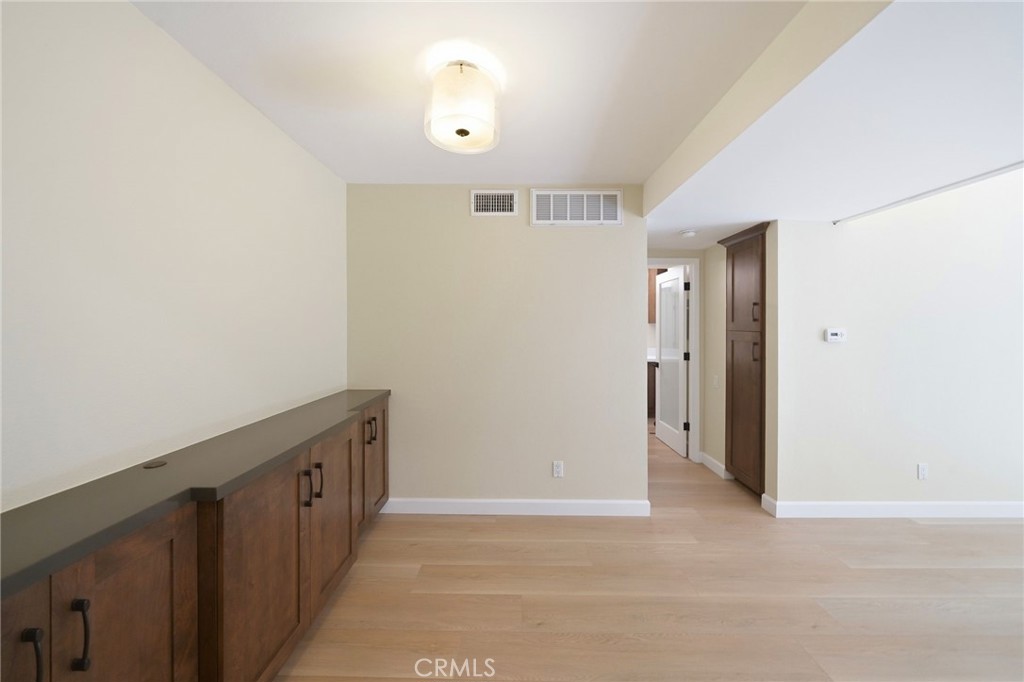 25712 Le Parc 46 Property Photo 18