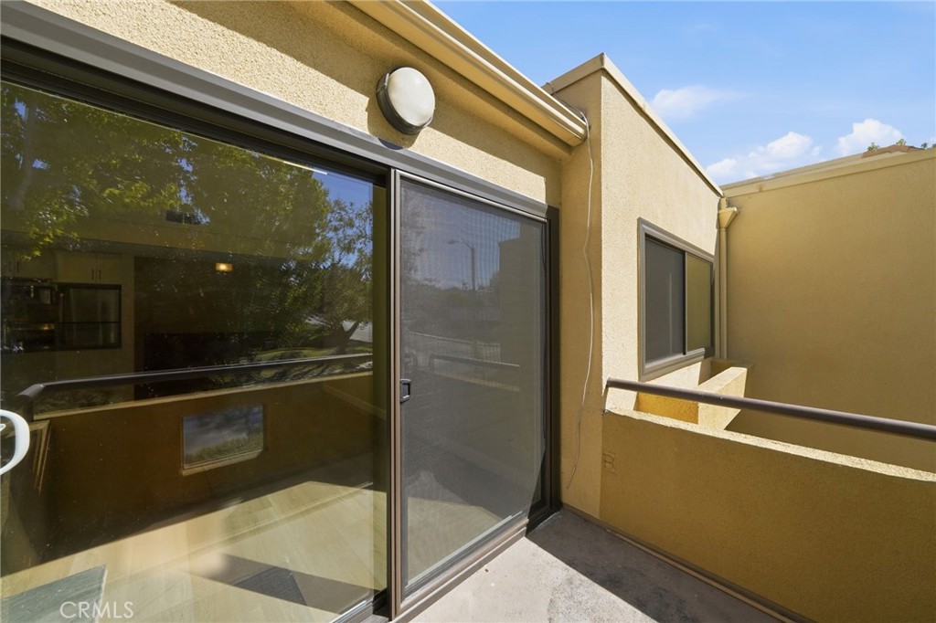 25712 Le Parc 46 Property Photo 21