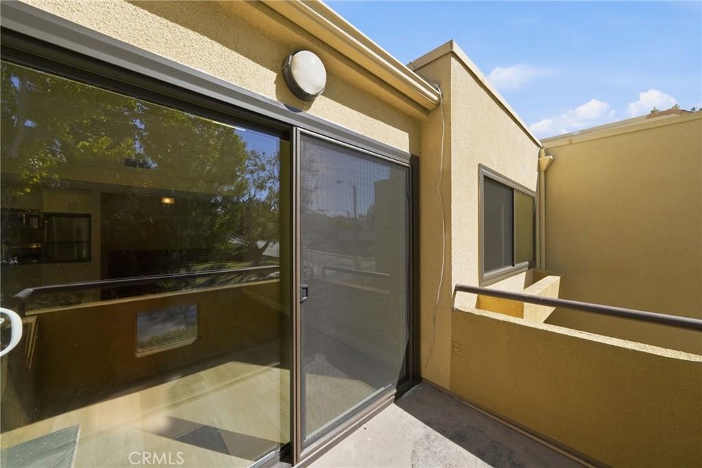 25712 Le Parc 46 Property Photo 21