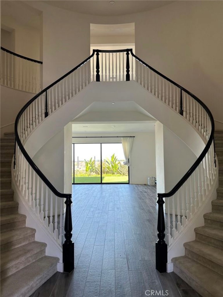 114 Spacial Property Photo 6