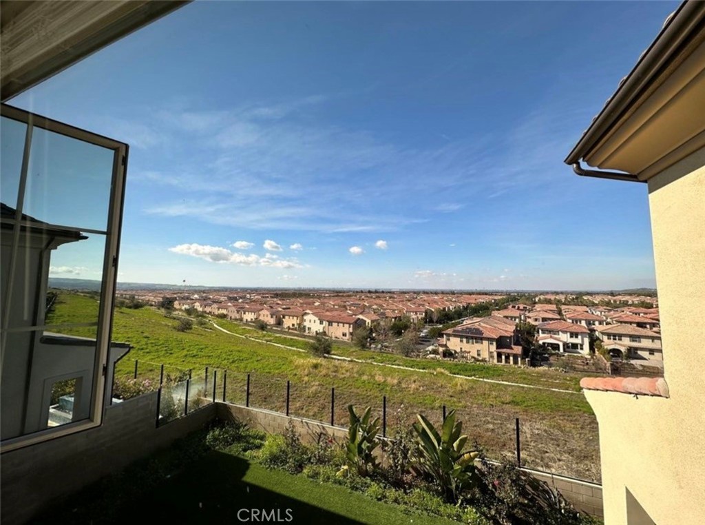 114 Spacial Property Photo 12