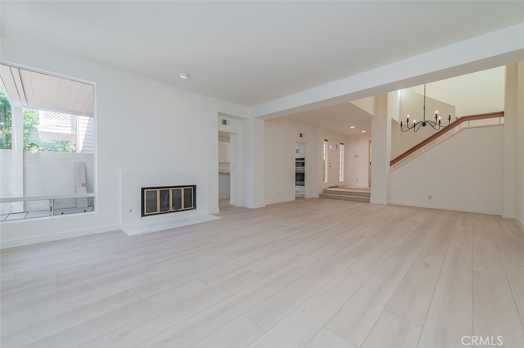 15 Harborcrest Property Photo 13
