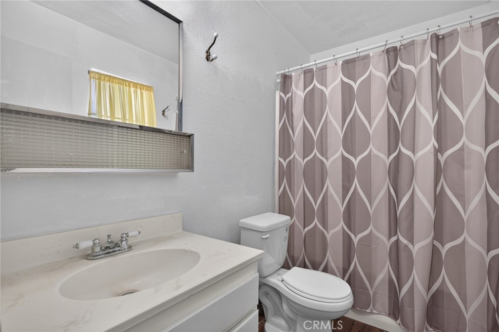 10821 E Avenue R14 Property Photo 17
