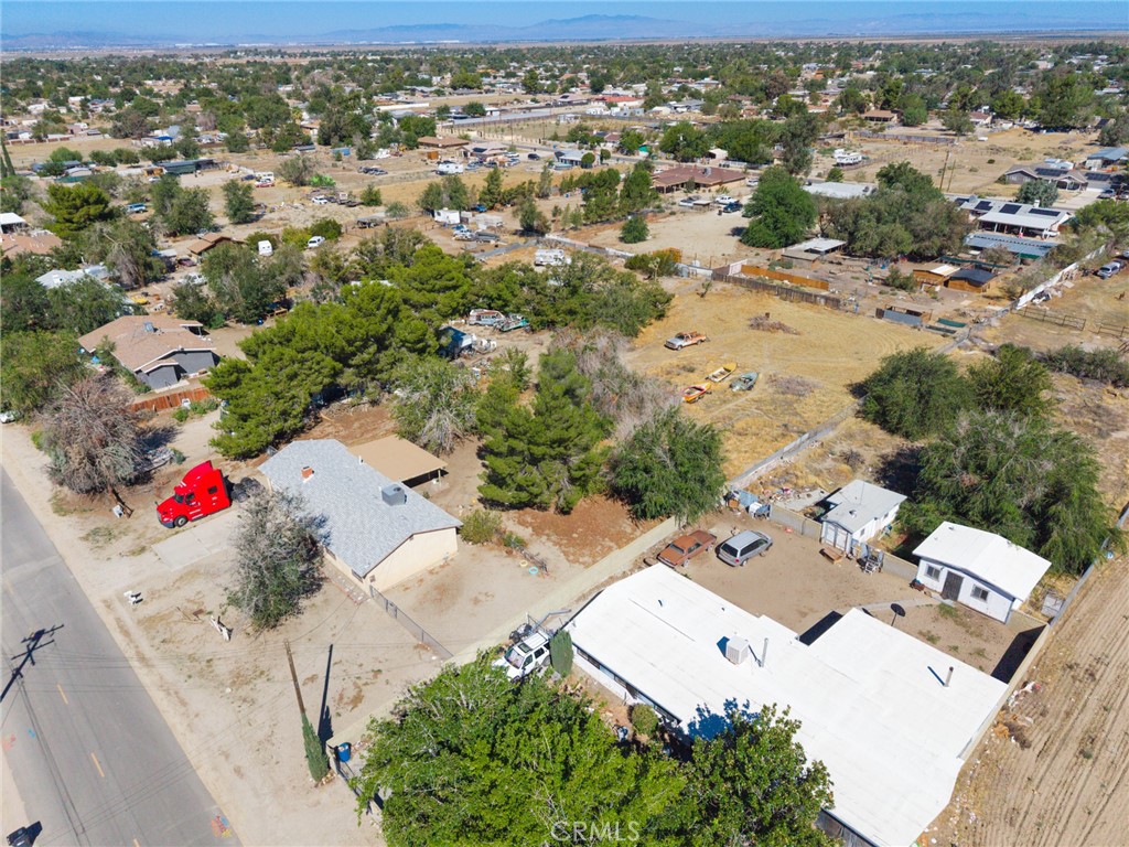 10821 E Avenue R14 Property Photo 34