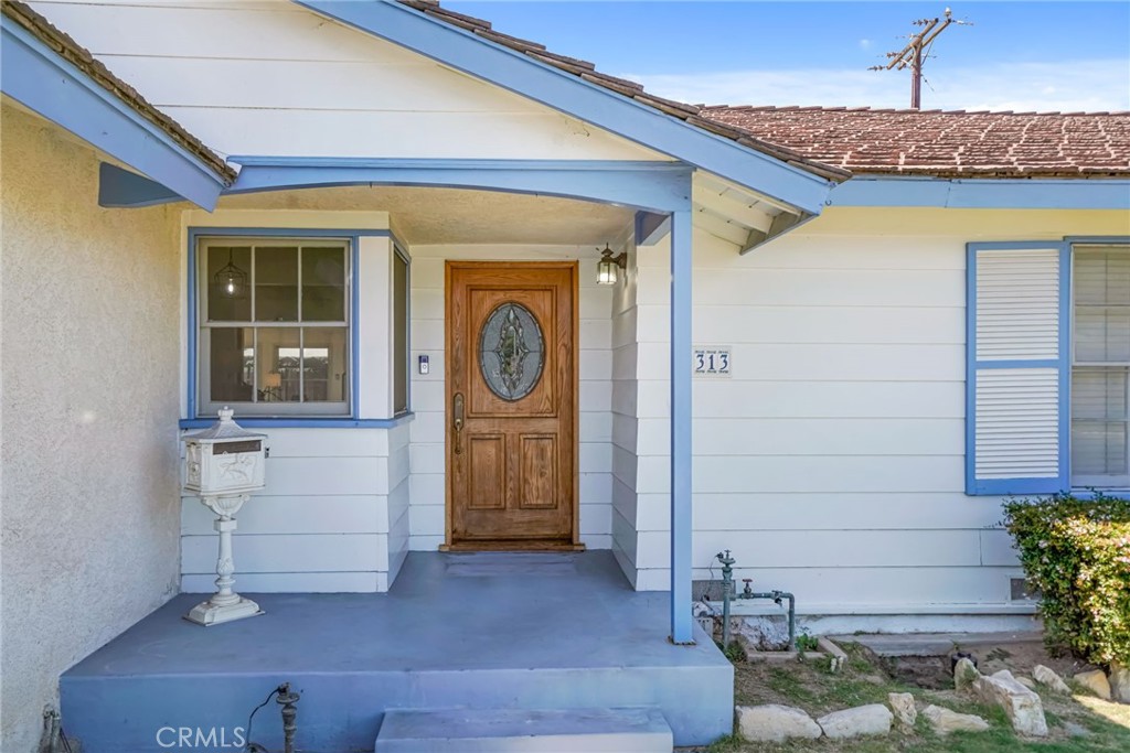 313 N Bel Air Street Property Photo 9