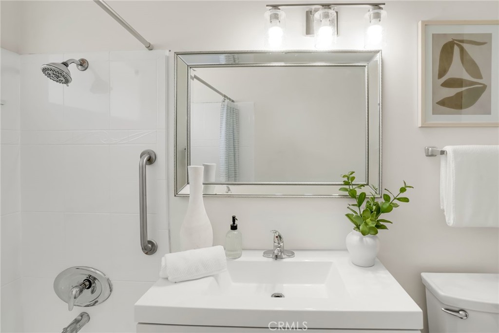 313 N Bel Air Street Property Photo 36