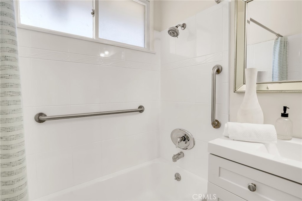 313 N Bel Air Street Property Photo 37