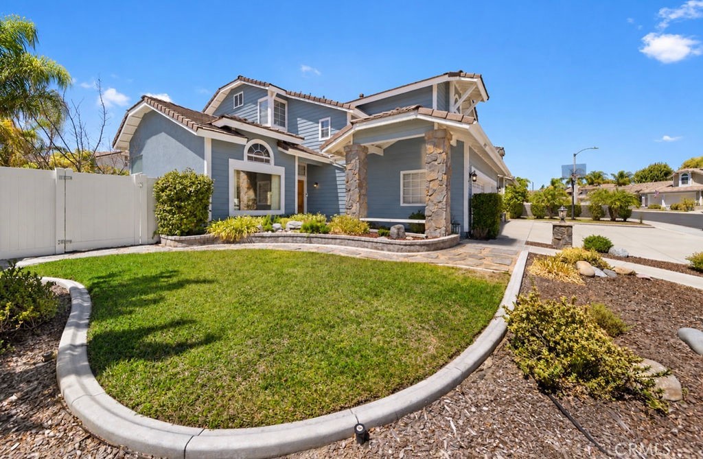 39521 Via Temprano Property Photo 3