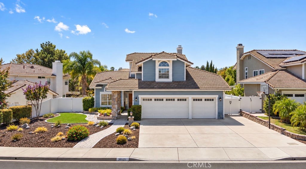 39521 Via Temprano Property Photo 4