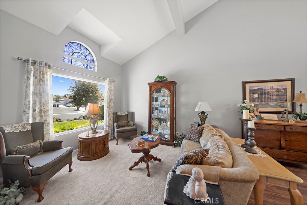 39521 Via Temprano Property Photo 9