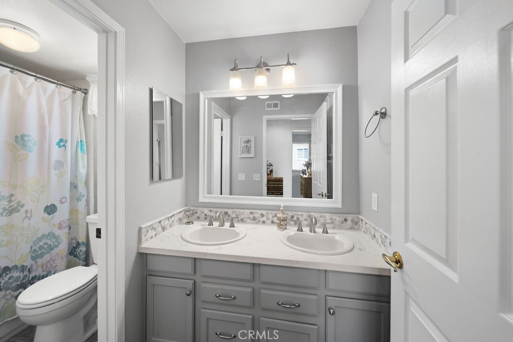39521 Via Temprano Property Photo 37