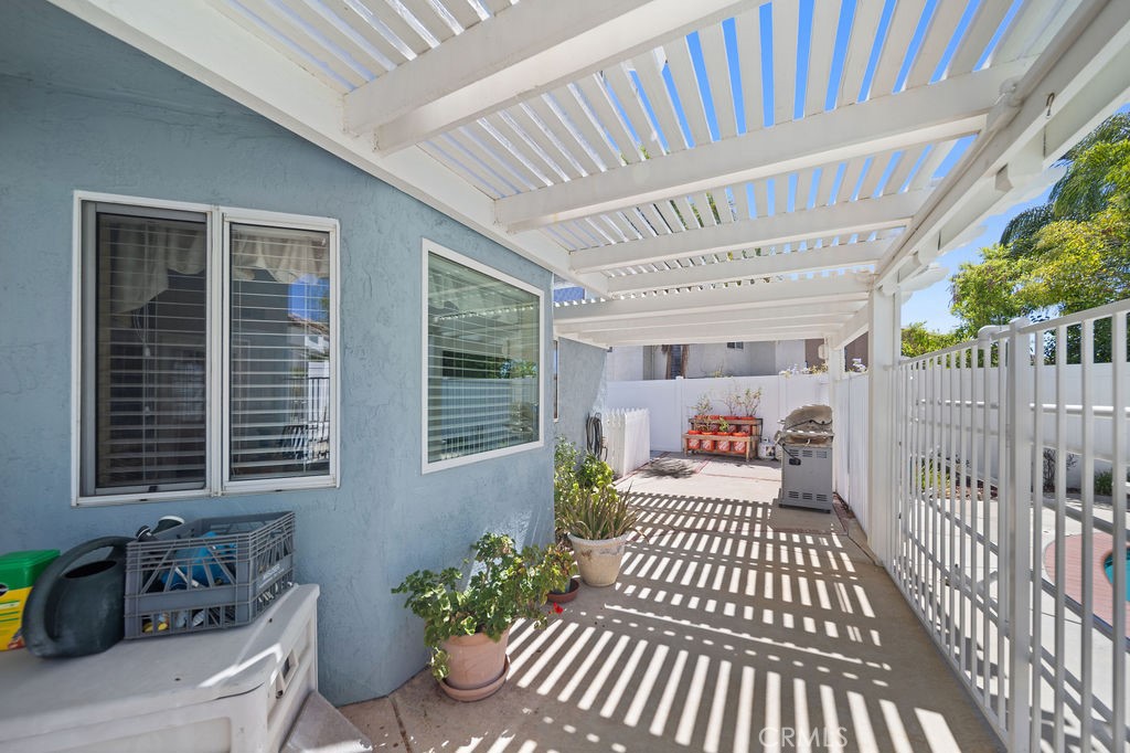 39521 Via Temprano Property Photo 44