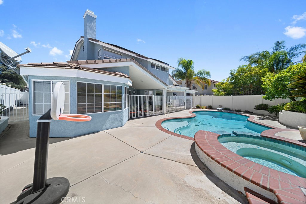 39521 Via Temprano Property Photo 47
