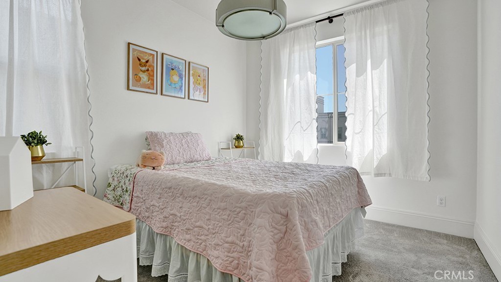 111 Frame Property Photo 16