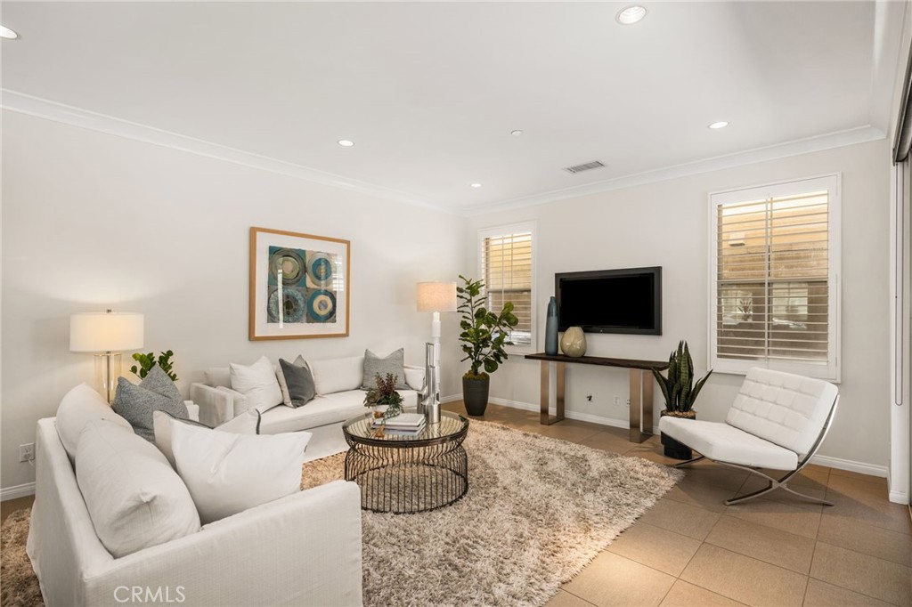 61 Cactus Flower Property Photo 9