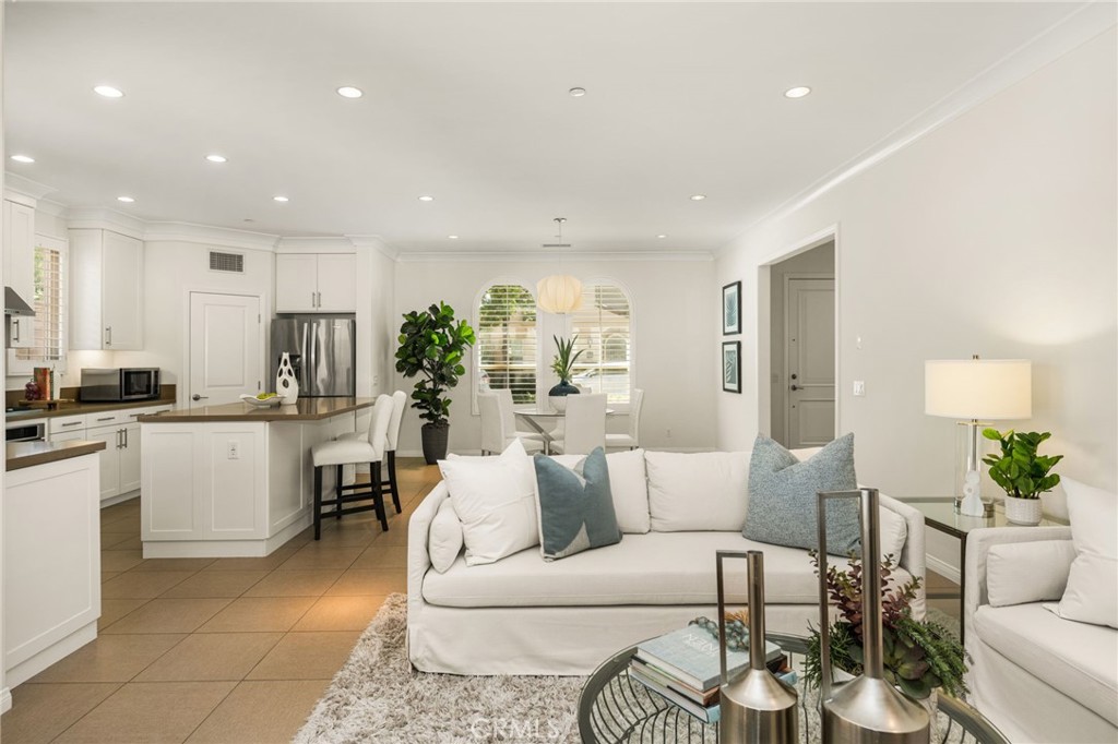61 Cactus Flower Property Photo 10