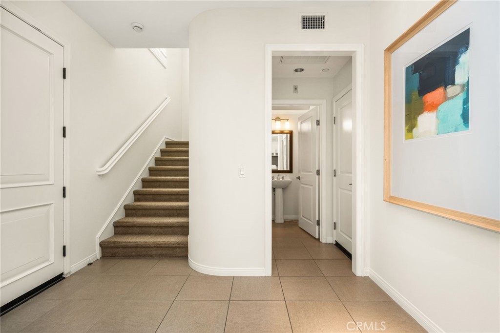61 Cactus Flower Property Photo 18