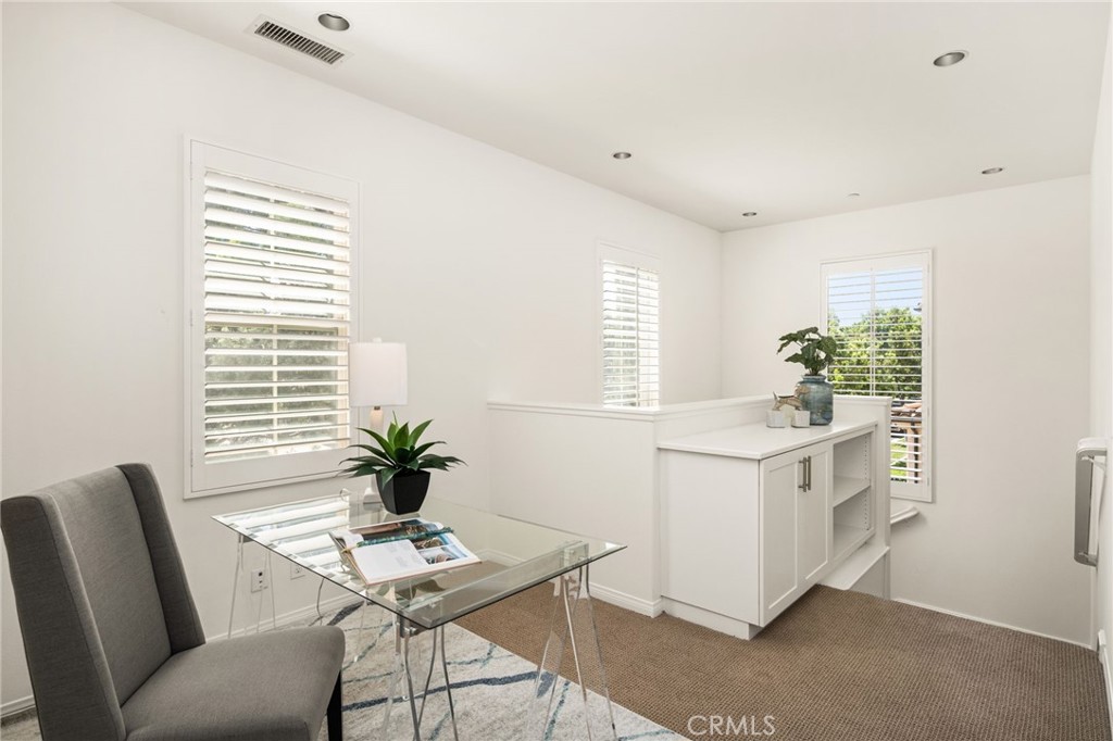 61 Cactus Flower Property Photo 22