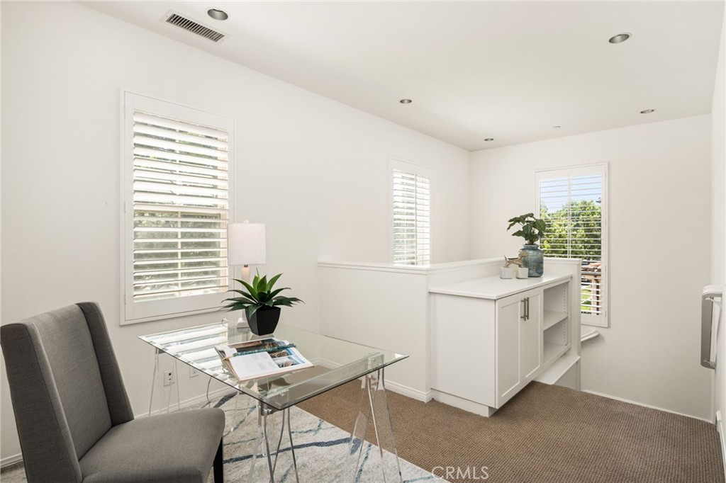 61 Cactus Flower Property Photo 22