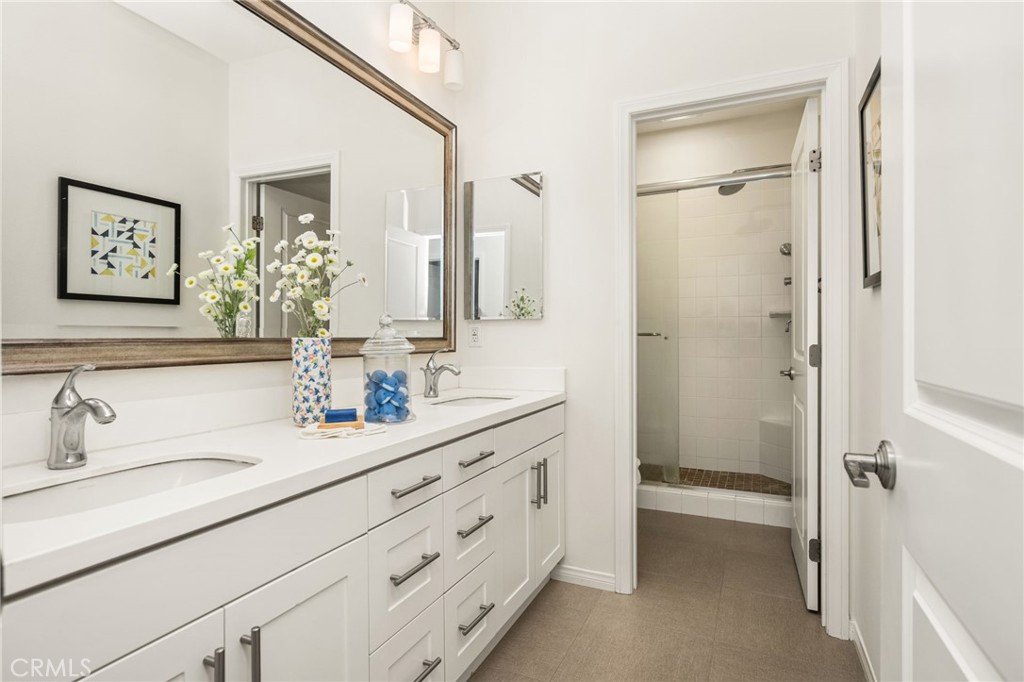 61 Cactus Flower Property Photo 32