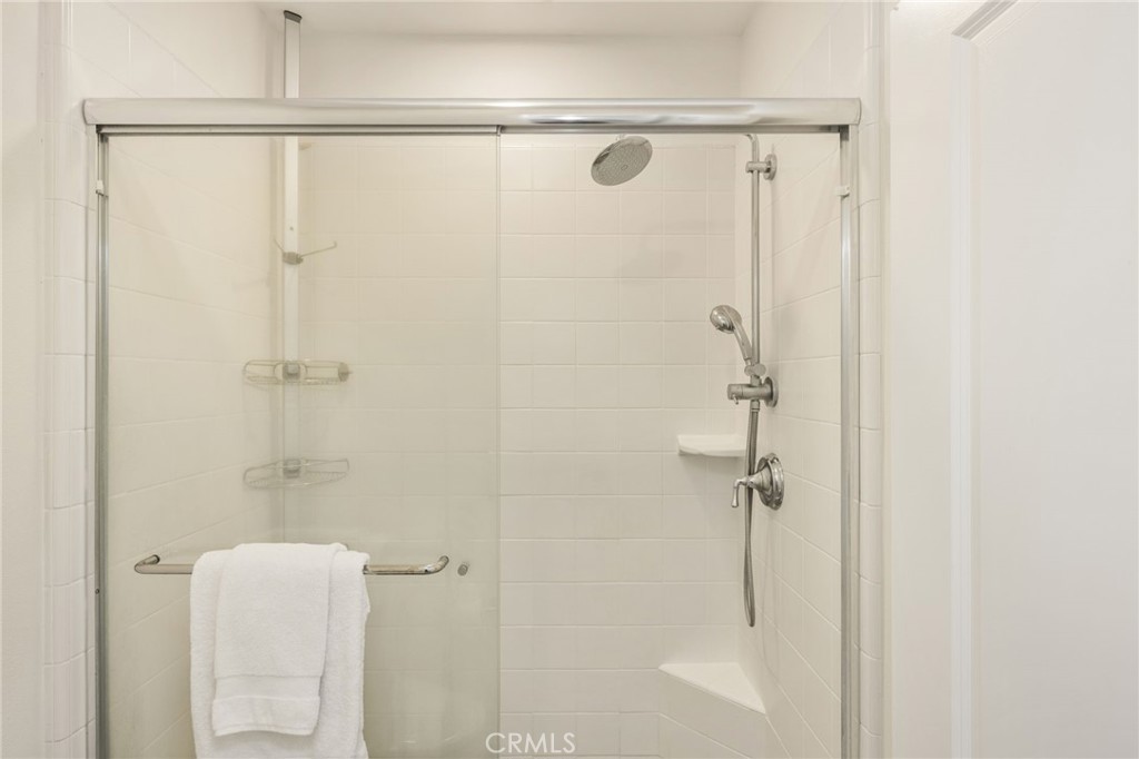 61 Cactus Flower Property Photo 33